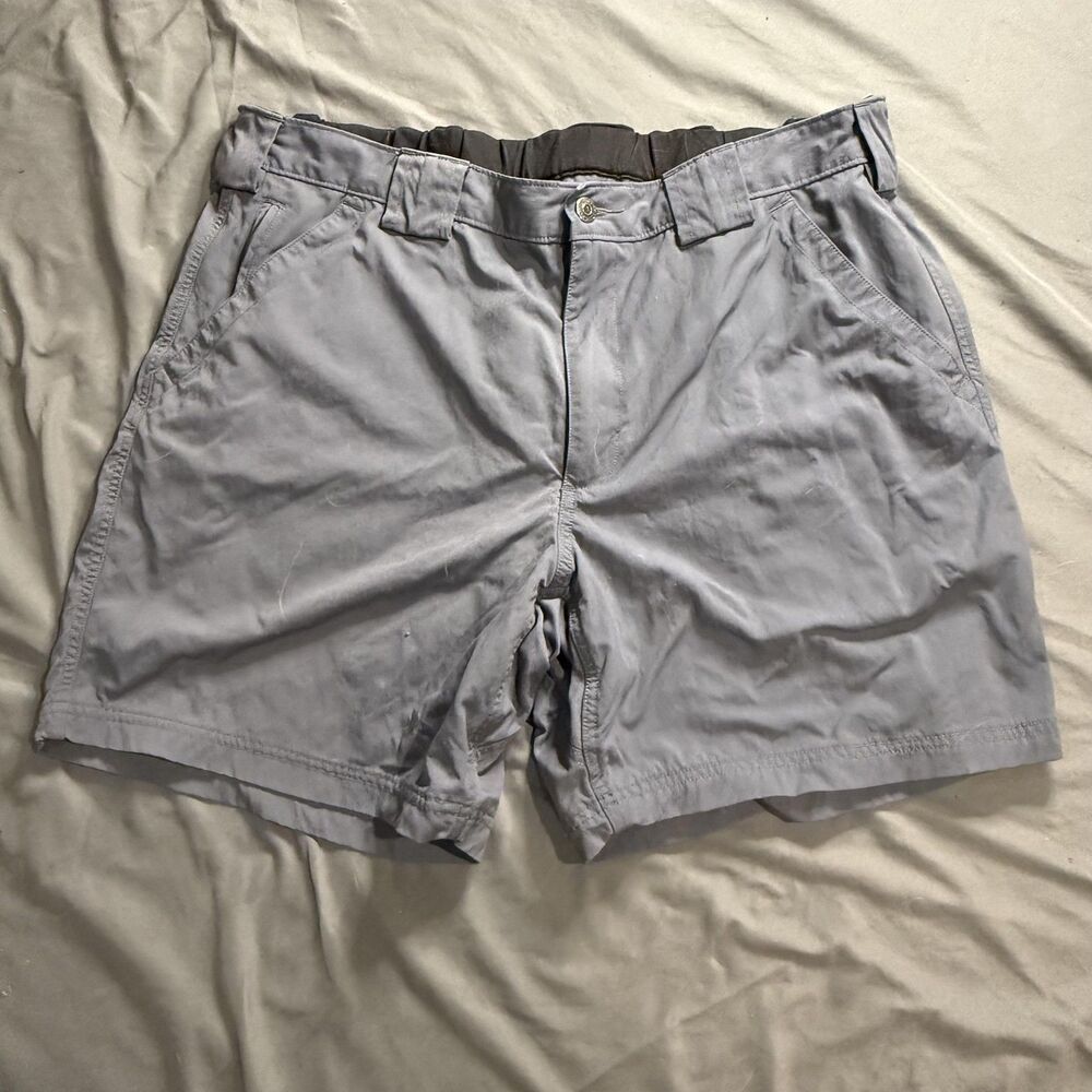 Duluth Trading Shorts Mens XL Gray Cargo Elastic Waist Nylon Lightweight
